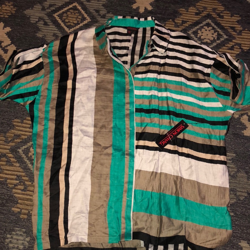 New with tags super sexy trendy shirt 👕